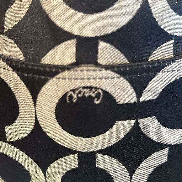 Coach black and gray monogram shoulder bag - Picture 6 of 9